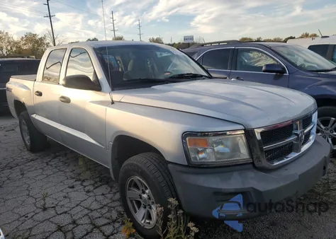 2008 Dodge Dakota Sxt z USA, uszkodzony, nr VIN 1D7HE38K48S559911